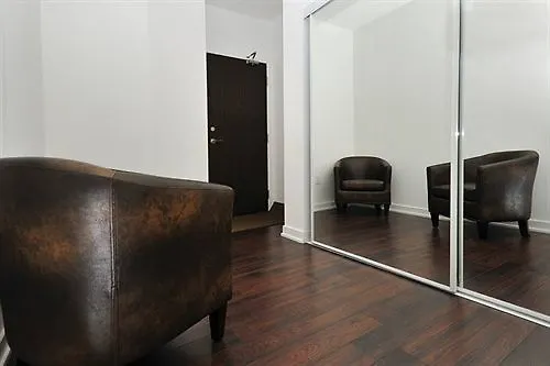 Hydewest - Dan Leckie Way Hotel Toronto