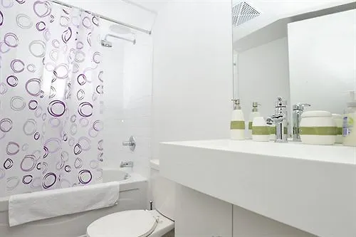 Hydewest - Dan Leckie Way Hotel Toronto