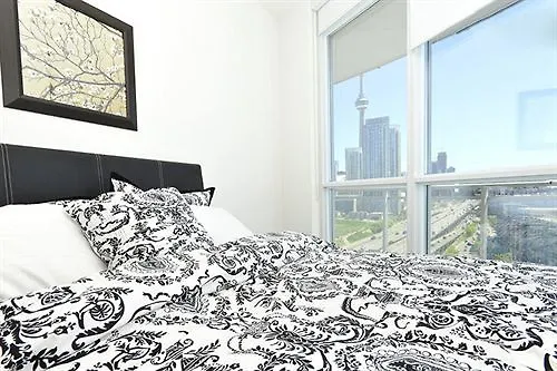 Hydewest - Dan Leckie Way Hotel Toronto